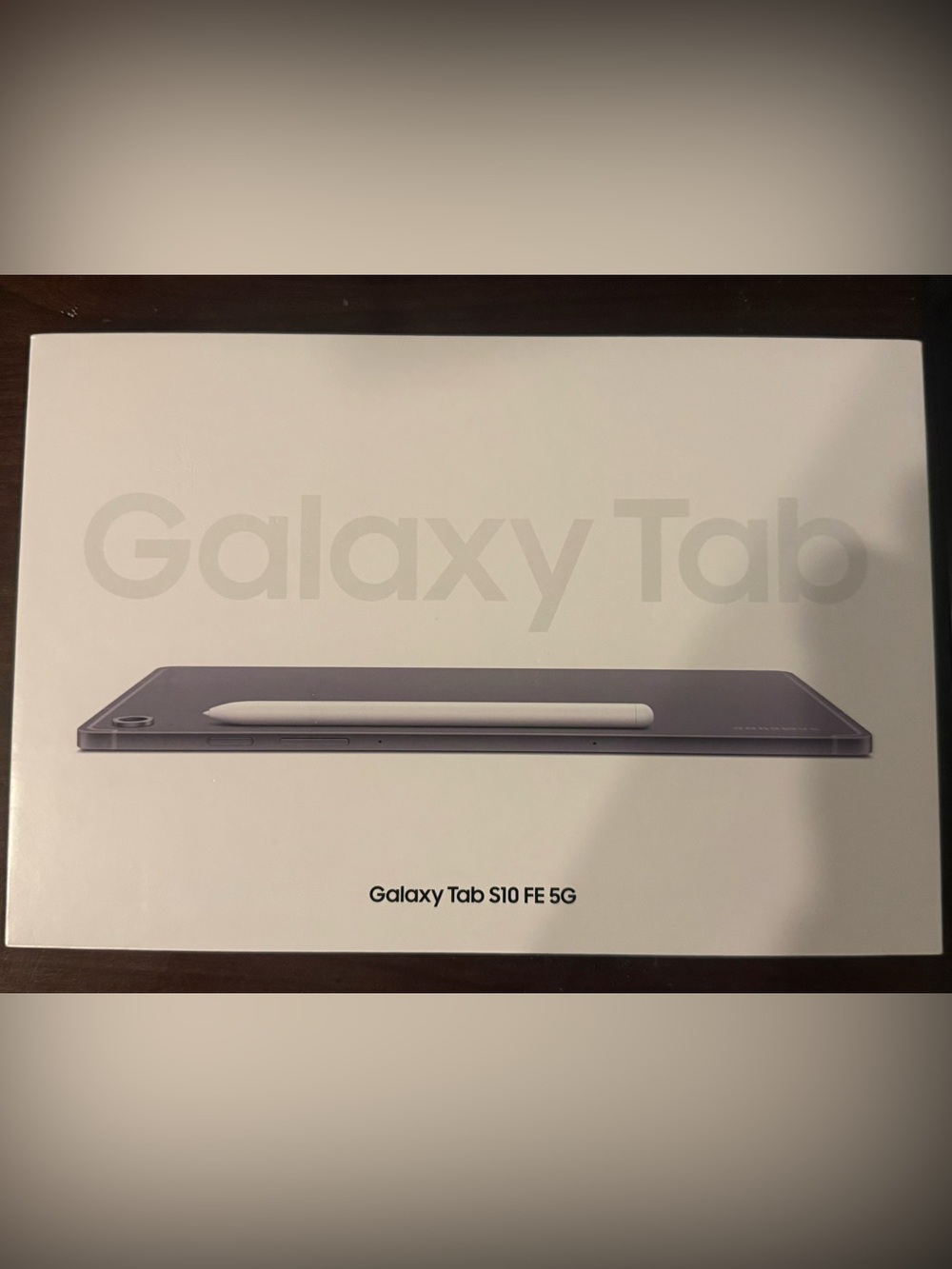 Samsung Galaxy Tab S10 FE 5G in Lavender Purple with White S Pen